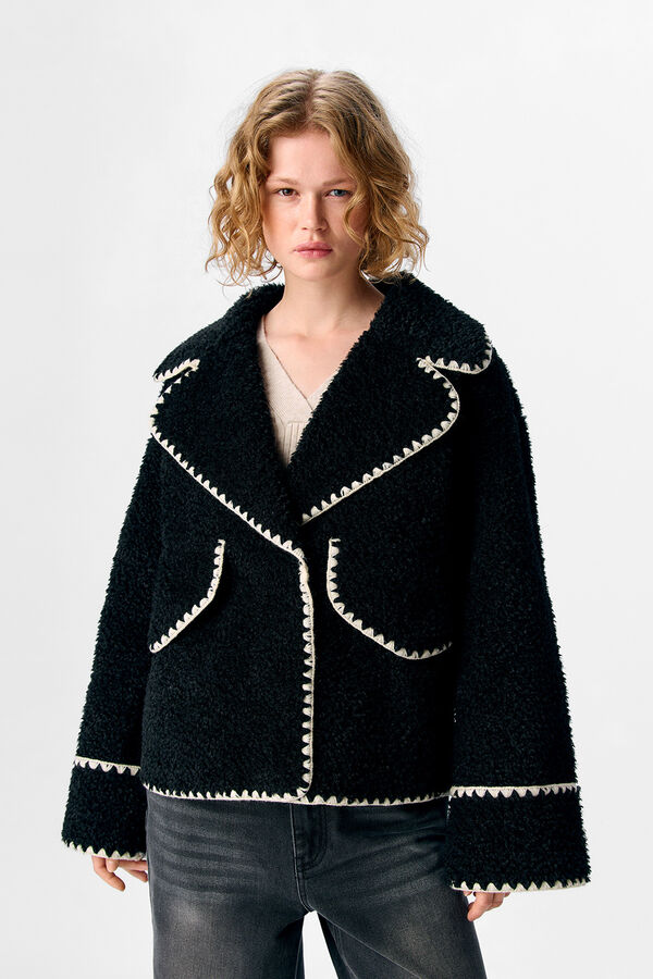 Object Chaqueta borreguillo sint&eacute;tico Negro