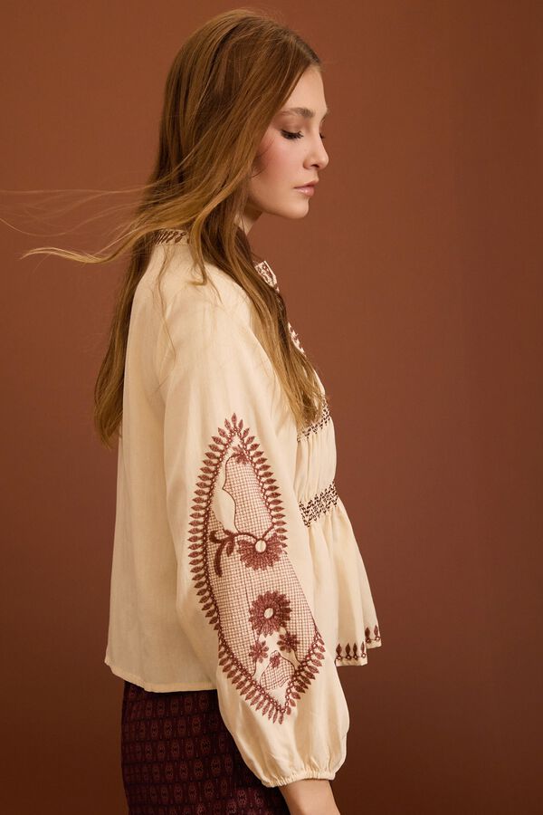Meisie Blusa bordada con frunces Beige