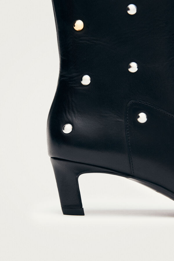 Alohas Botines de cuero Nash Studs Negro