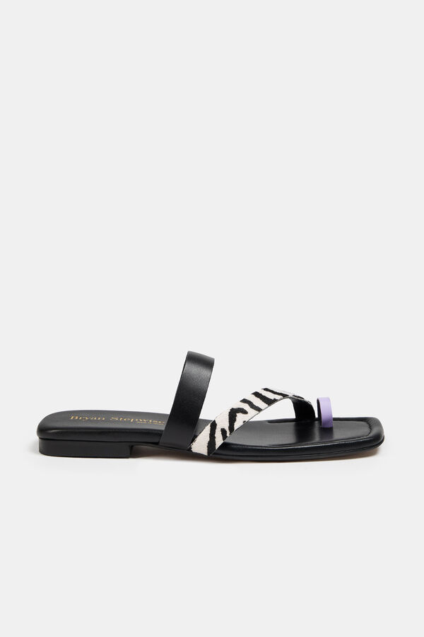 Bryan Stepwise Sandalia plana piel Negro