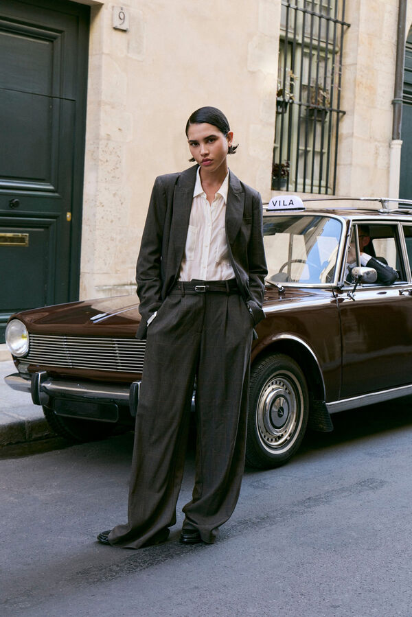 Vila Pantal&oacute;n de vestir con cuadros Marr&oacute;n