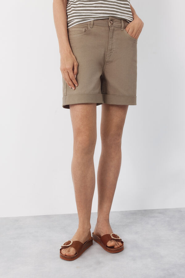 Cortefiel Shorts Vaqueros color Kaki