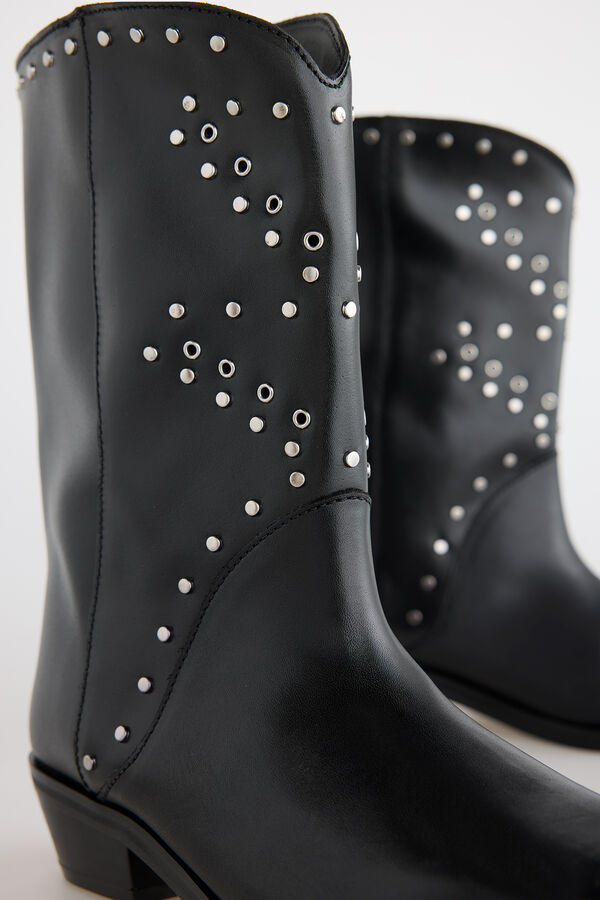 Slowlove Bota piel tachas Negro