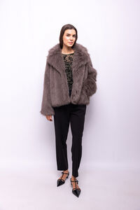 Object Abrigo efecto pelo con solapas