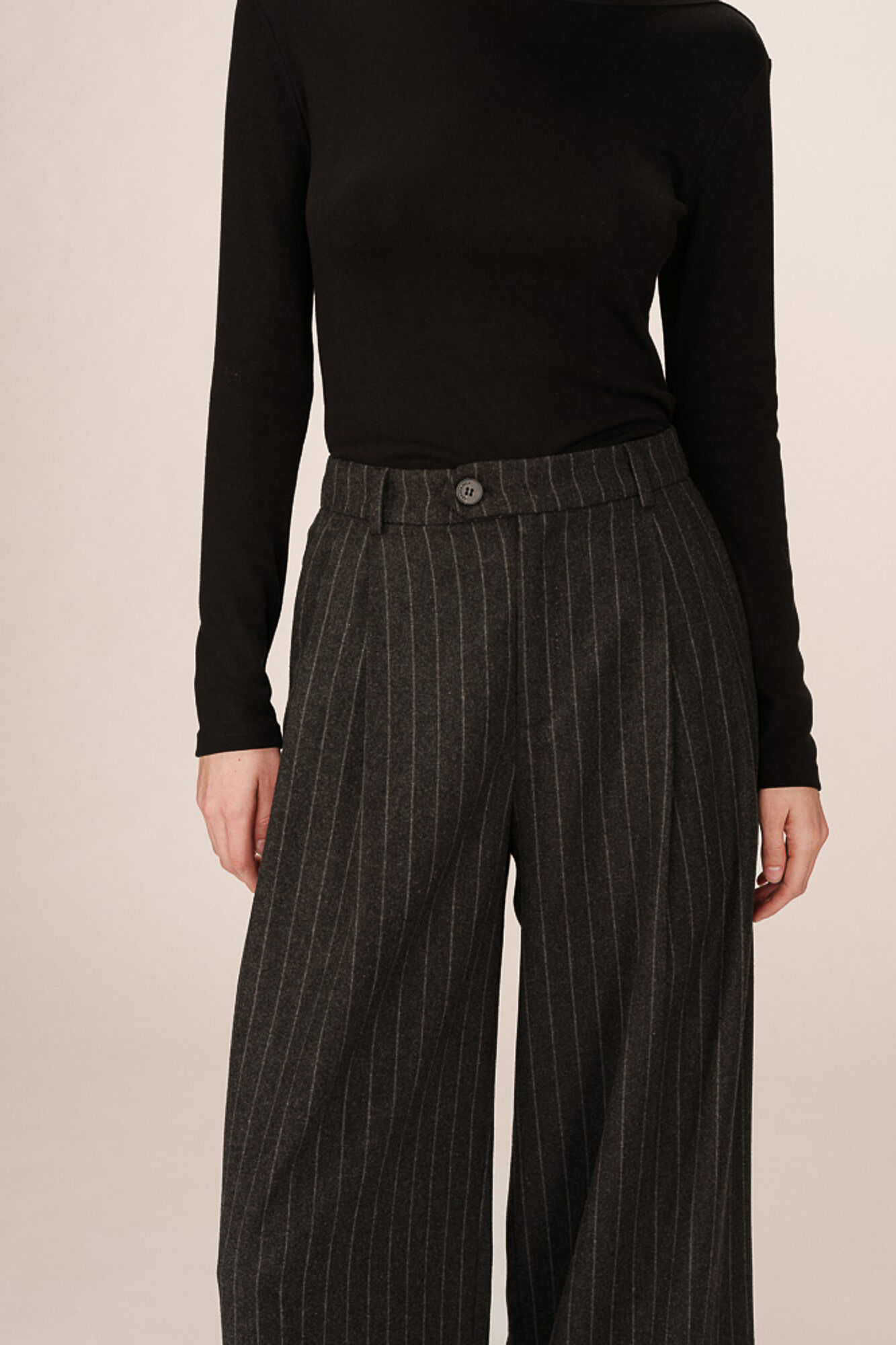 Grace & Mila Pantal&oacute;n de traje a rayas