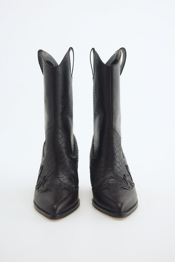 Slowlove Bota estilo cowboy realizada en piel con efecto cocodrilo Negro