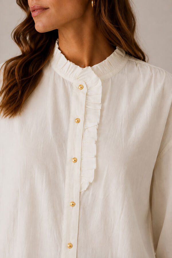 Vila Blusa cuello alto con volante Beige