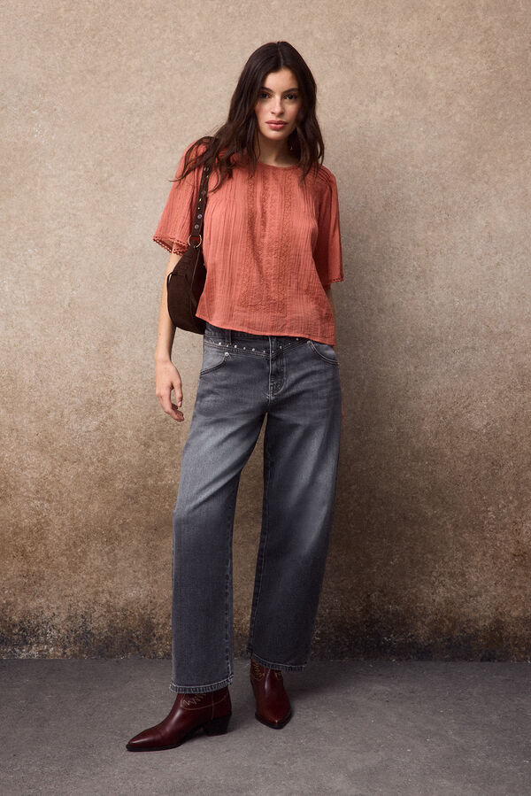 Slowlove Blusa detalles encaje Coral