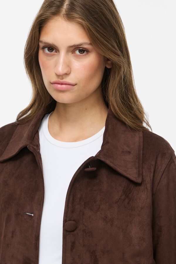 Vila Chaqueta corta efecto ante Marr&oacute;n oscuro
