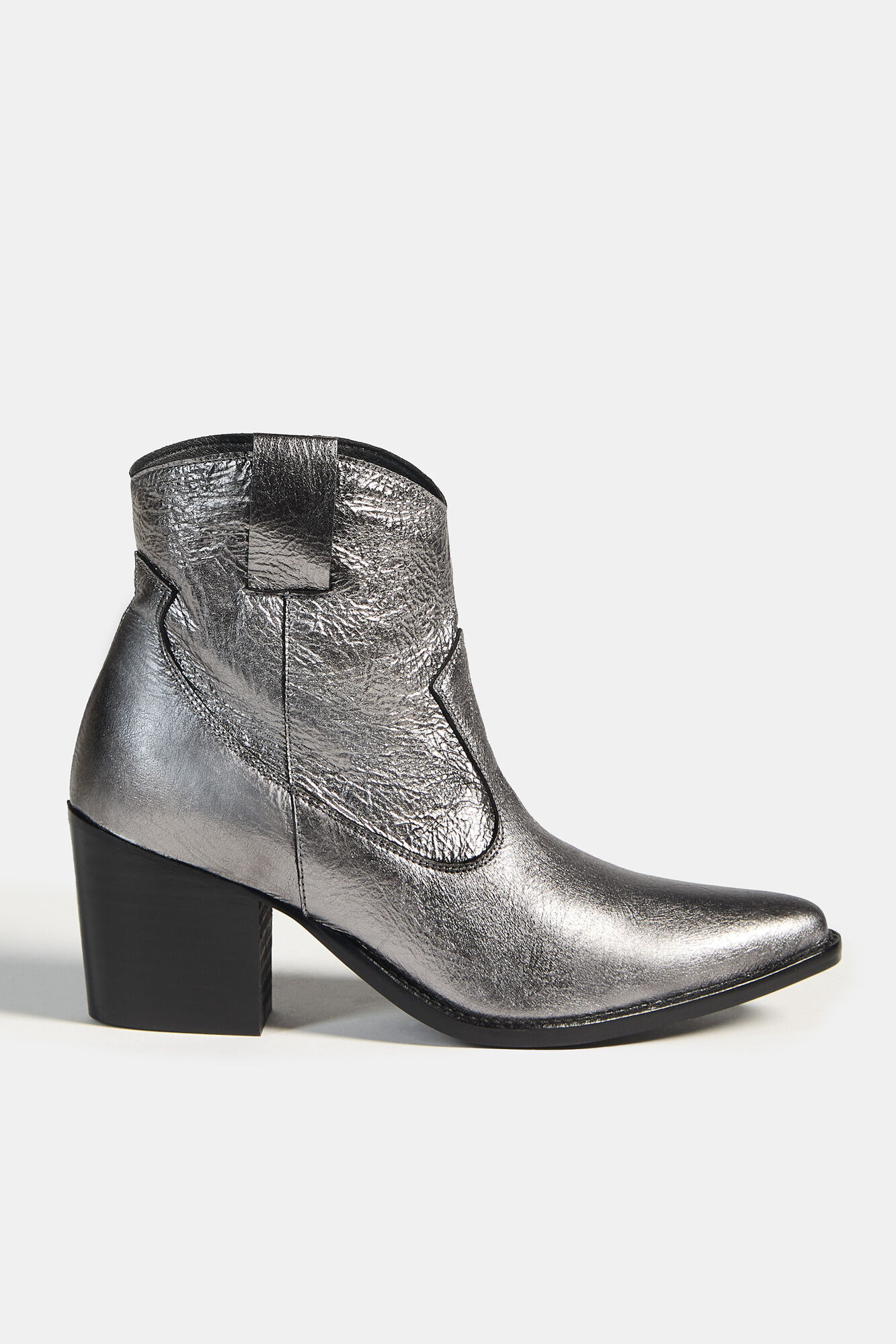 Bryan Stepwise Bot&iacute;n Agustina