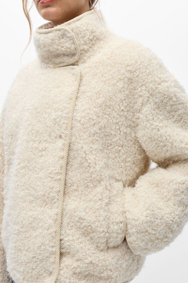 Object Chaqueta borreguillo sint&eacute;tico Marfil