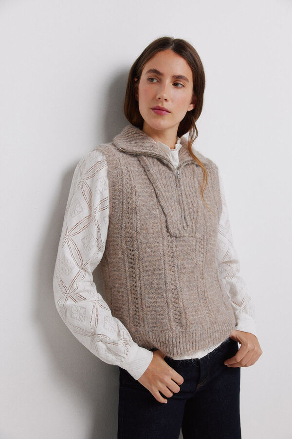 Vila Chaleco punto cuello alto Beige
