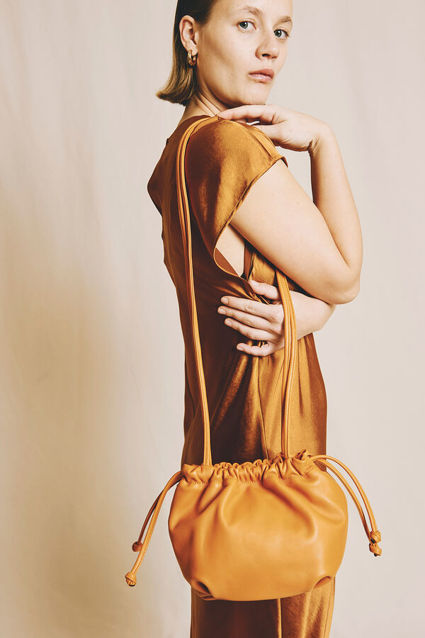 Zubi Bombonera piel Naranja