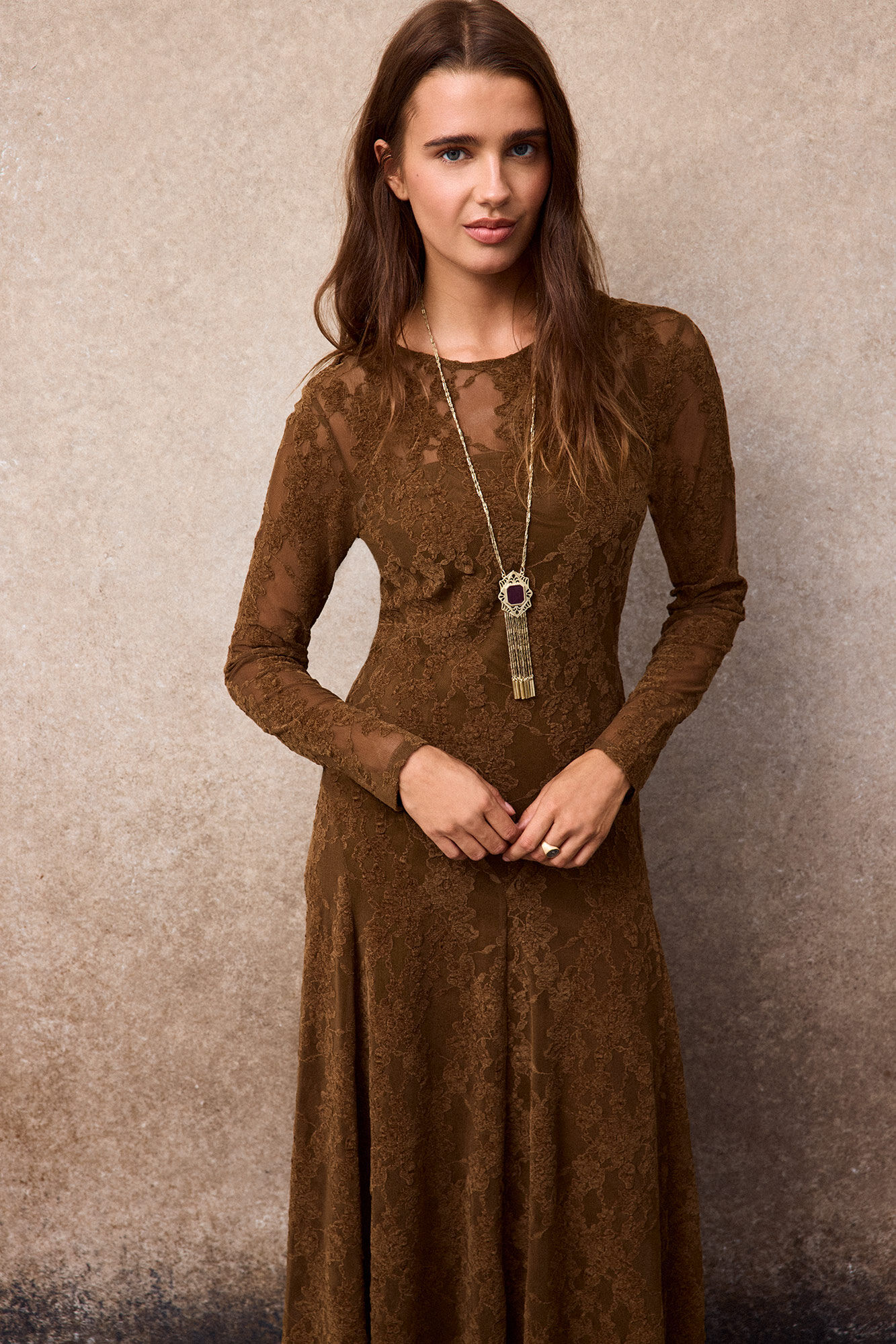Slowlove Vestido encaje vuelo