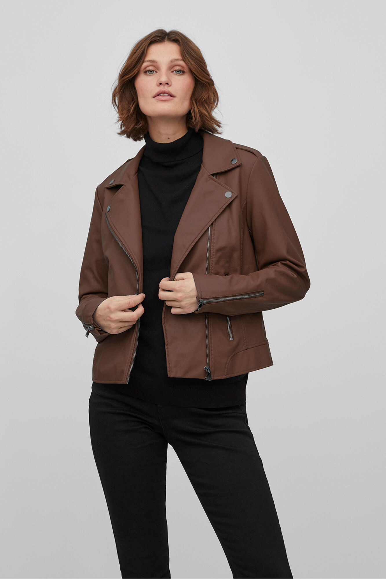 Vila Chaqueta biker polipiel