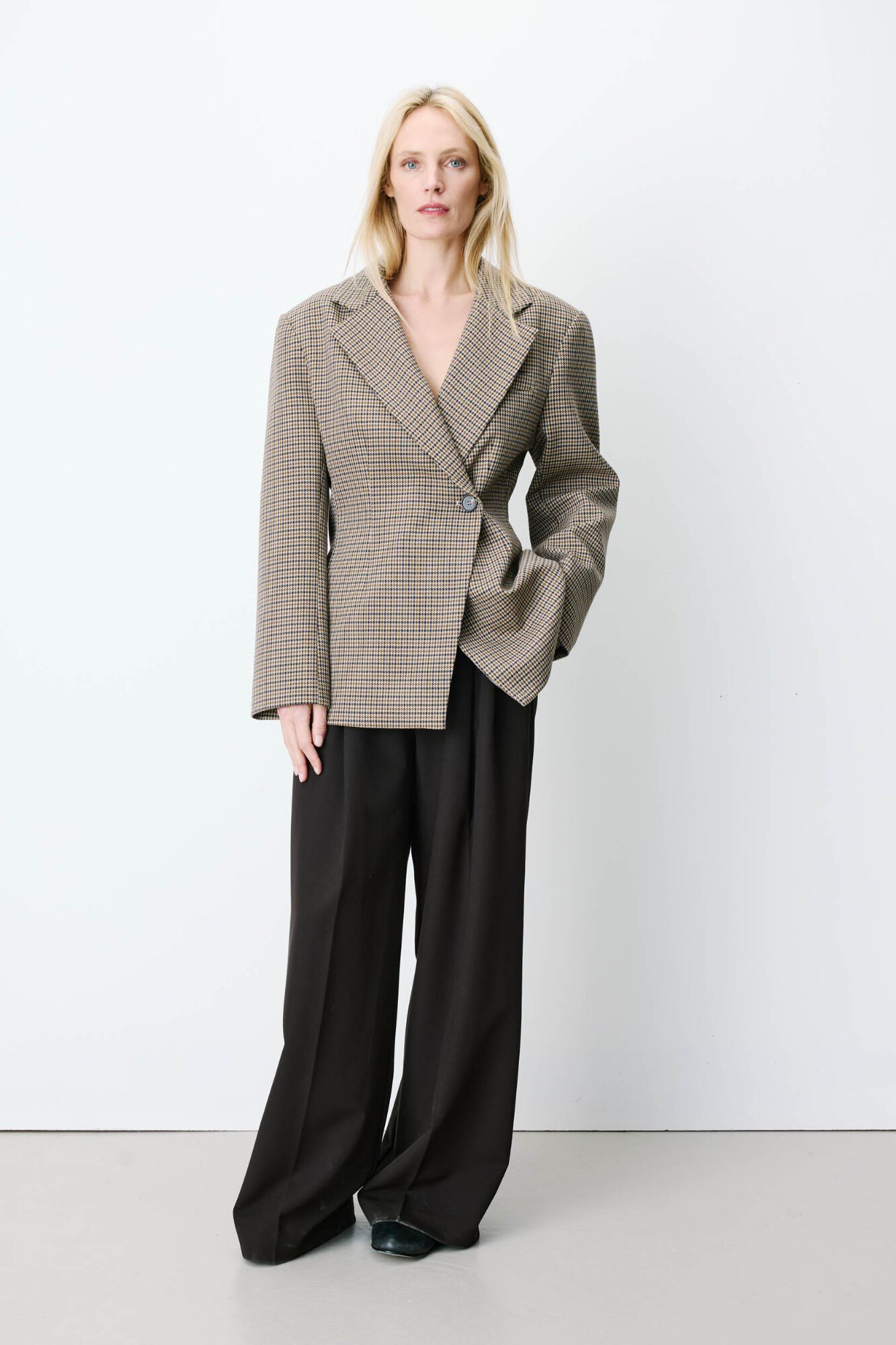 Grace & Mila Chaqueta pata de gallo Almond