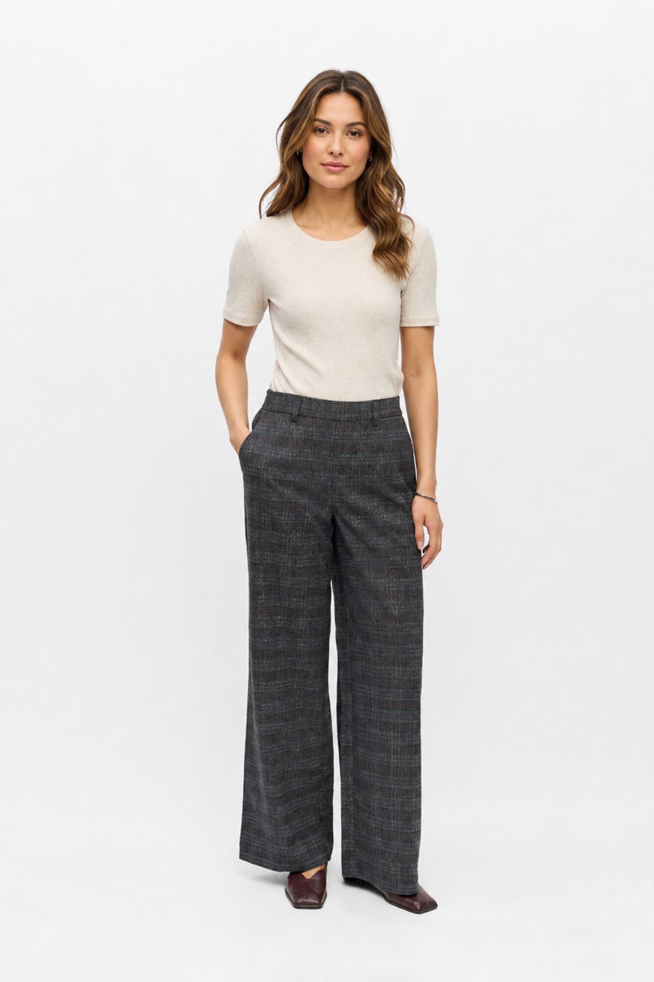 Object Pantal&oacute;n de vestir con cuadros