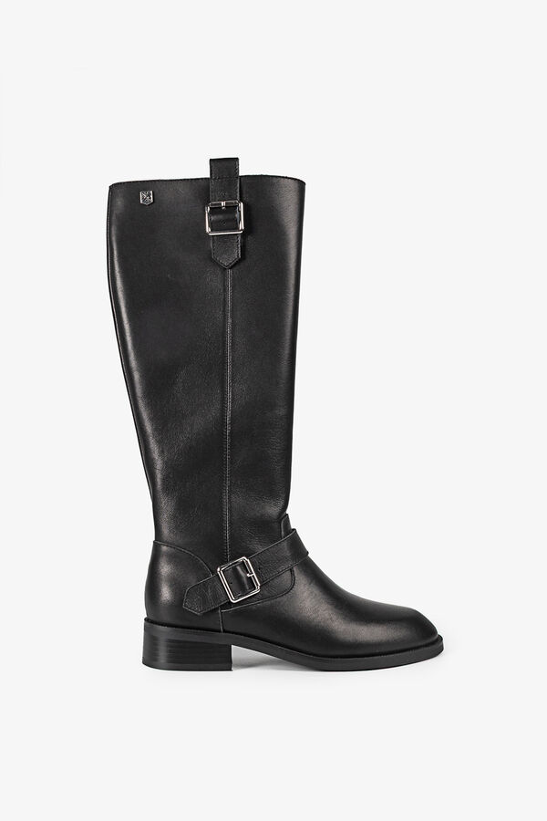 Popa Bota se&ntilde;ora Kiliman Napa Negro