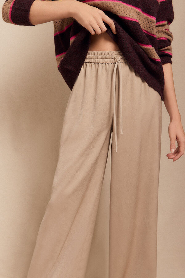 Slowlove Pantalón fluido satinado Beige