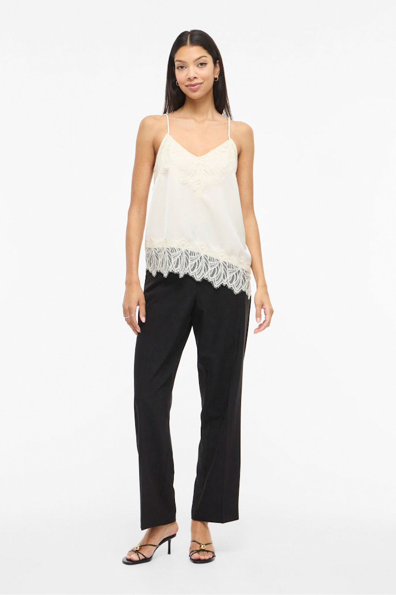 Vila Top lencero satinado con encaje