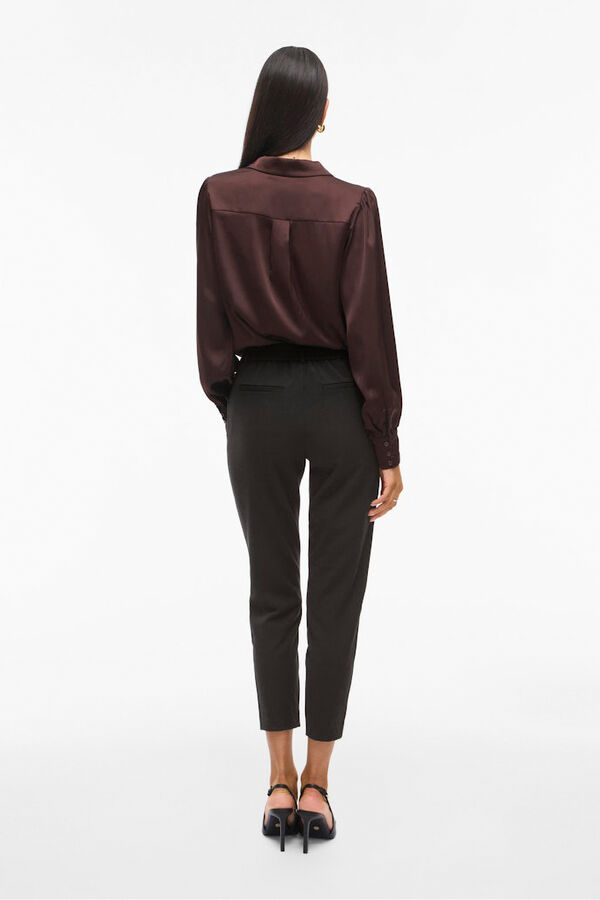 Vila Pantal&oacute;n tapered Negro