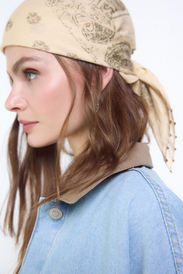 Slowlove Bandana bordada Estampado gris