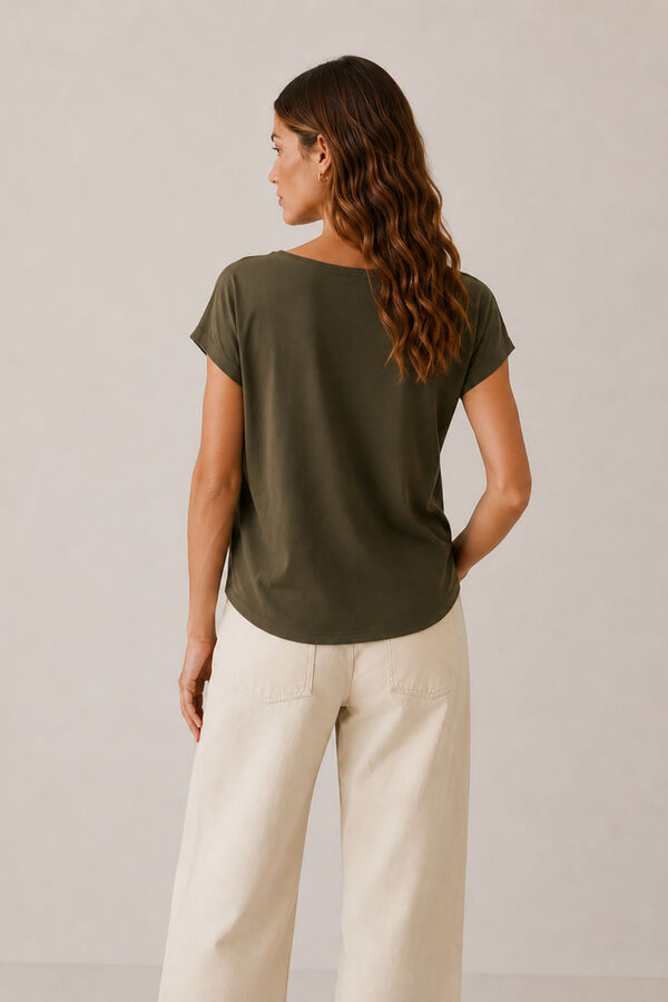 Vila Camiseta b&aacute;sica con detalle de encaje Verde oscuro