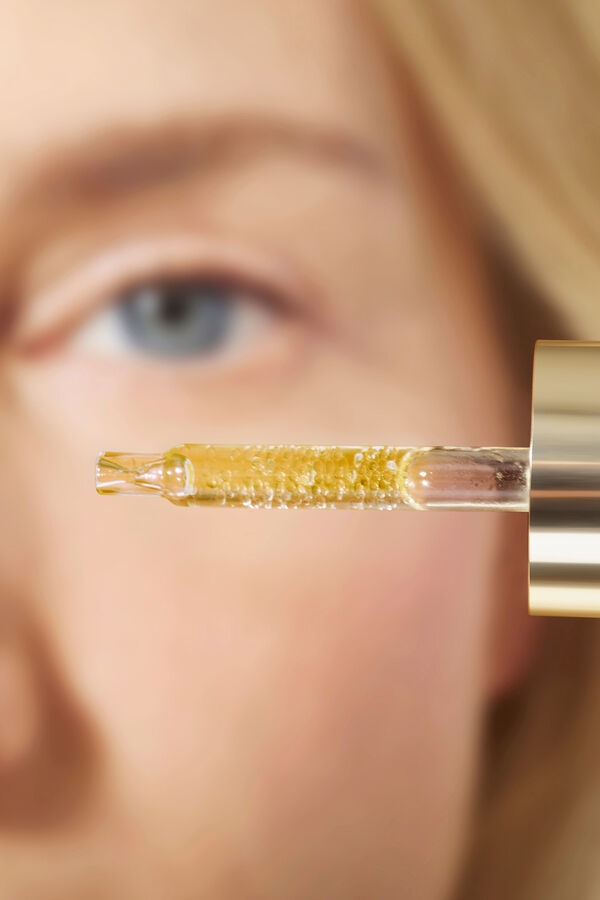 Nuxe S&eacute;rum antiedad contorno de ojos Amarillo