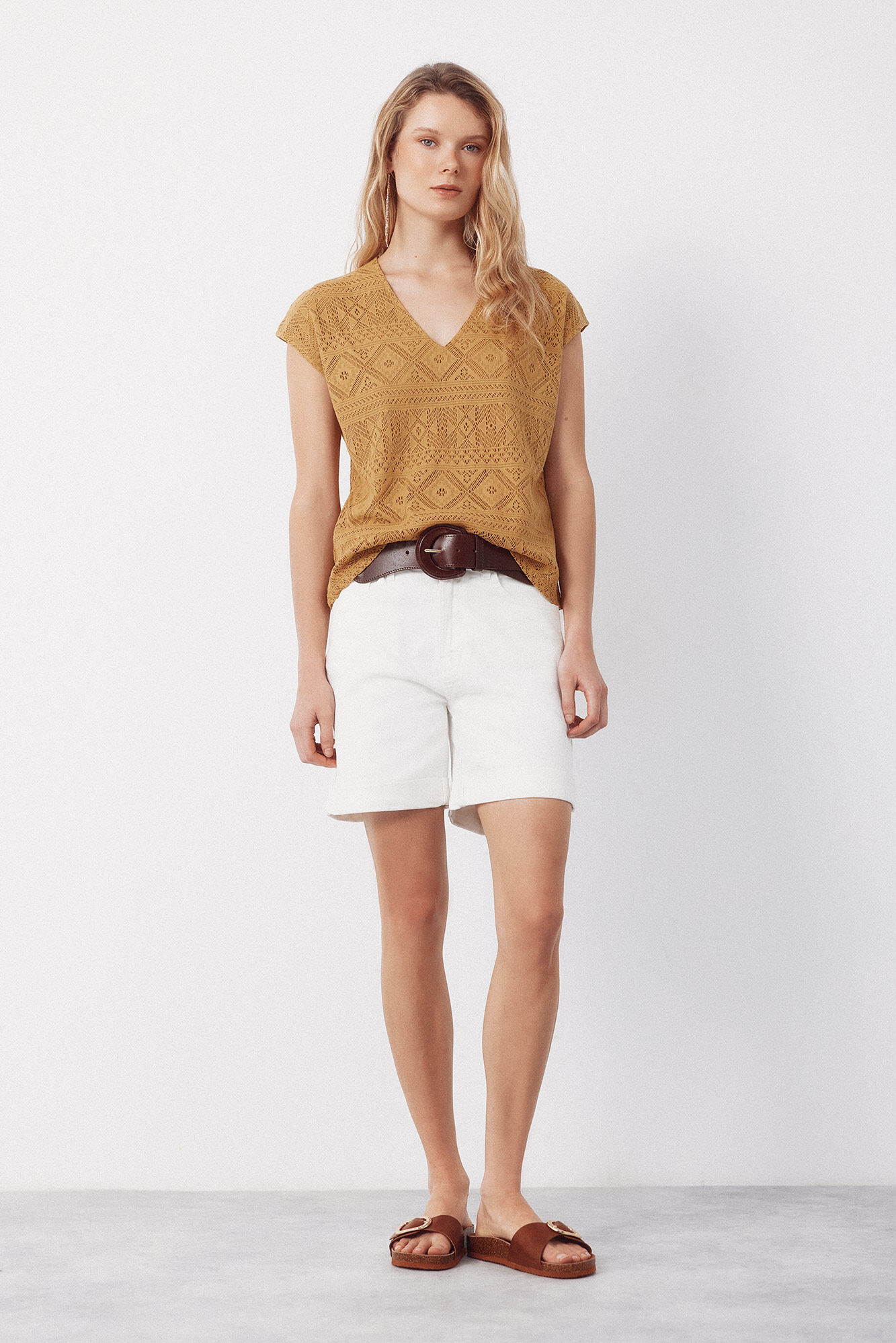 Cortefiel Shorts Vaqueros color