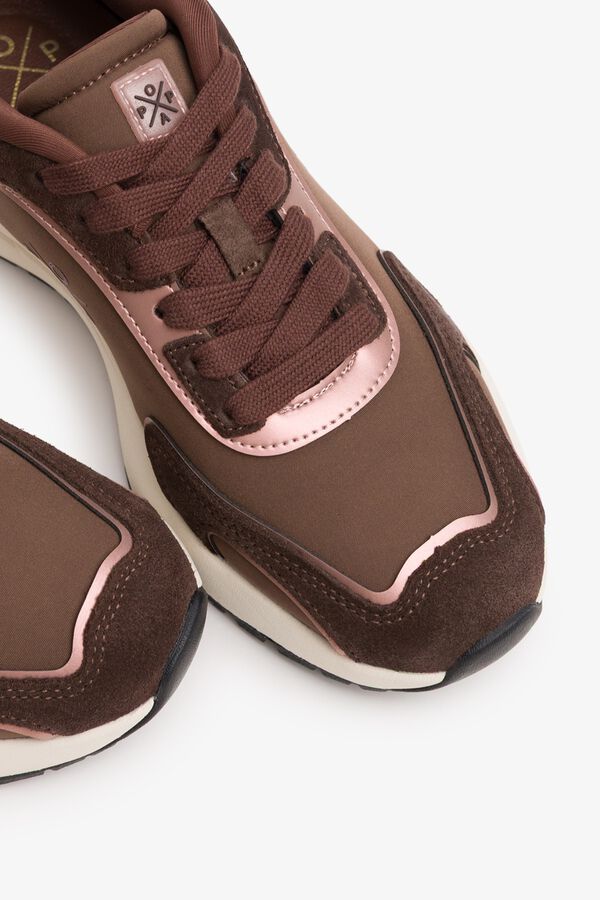 Popa Zapatilla Blake laminado Marr&oacute;n oscuro