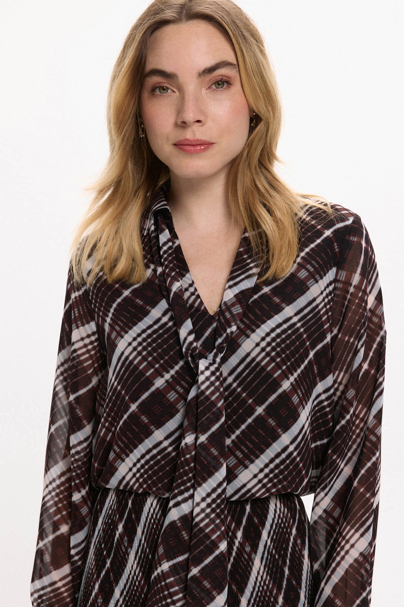 Vila Blusa de gasa con lazada