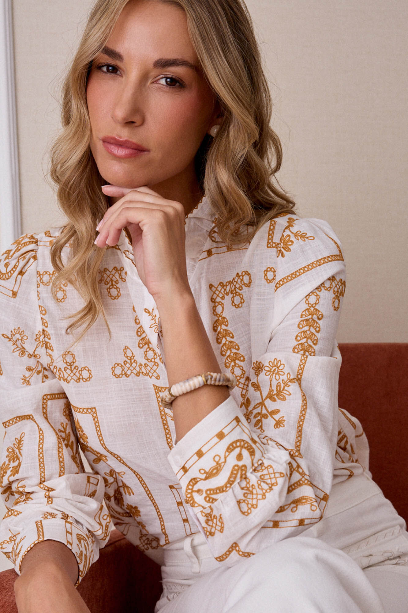 Pol&iacute;n Et Moi Camisa bordado