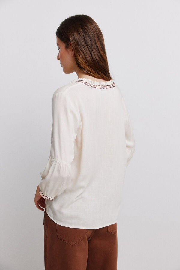 Vila Blusa boho con bordados en contraste Beige