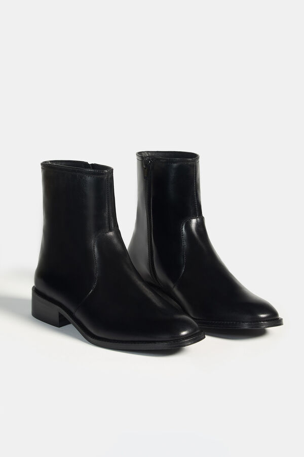 Bryan Stepwise Bot&iacute;n Fara Negro