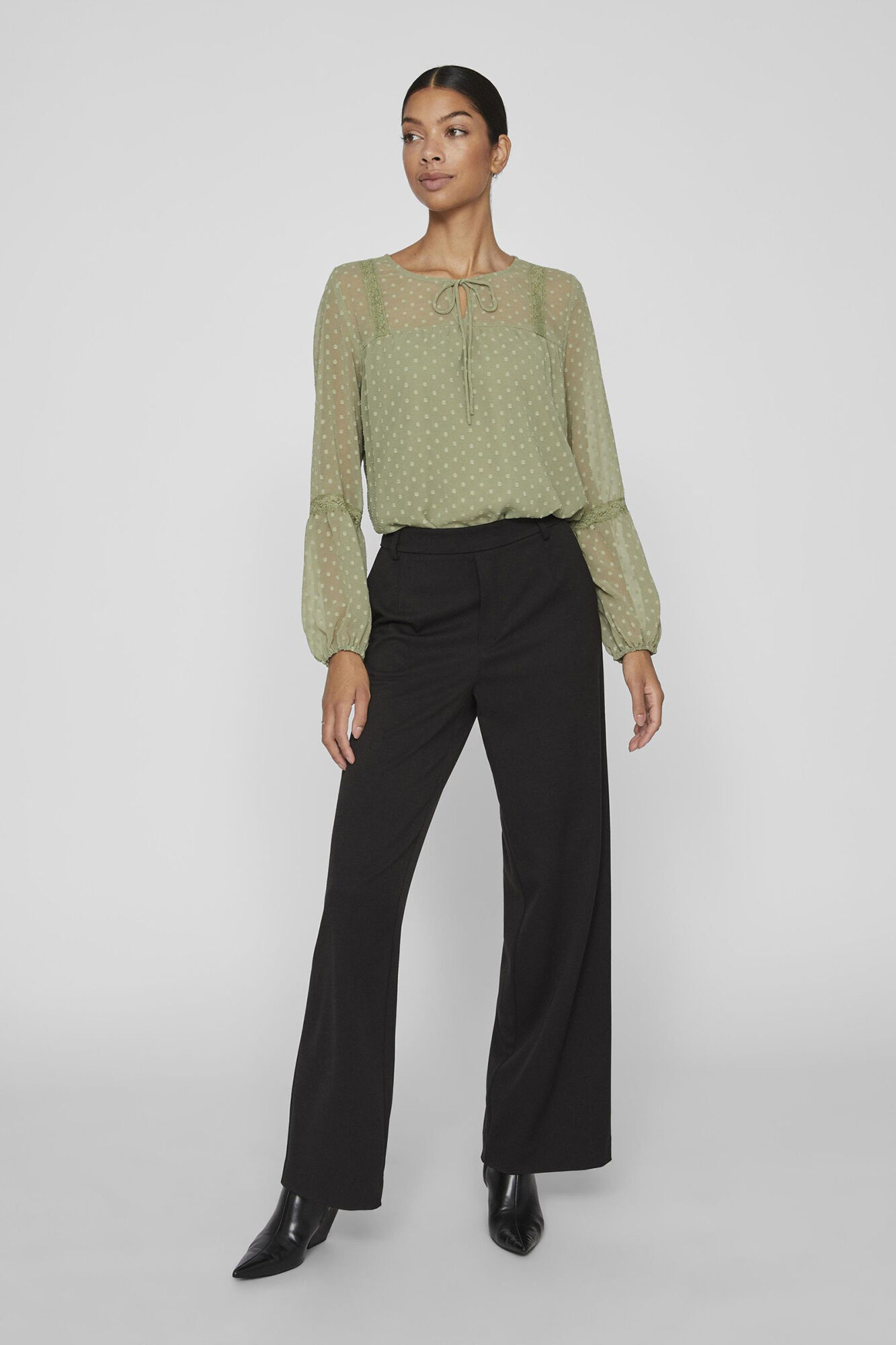 Vila Blusa manga larga plumeti