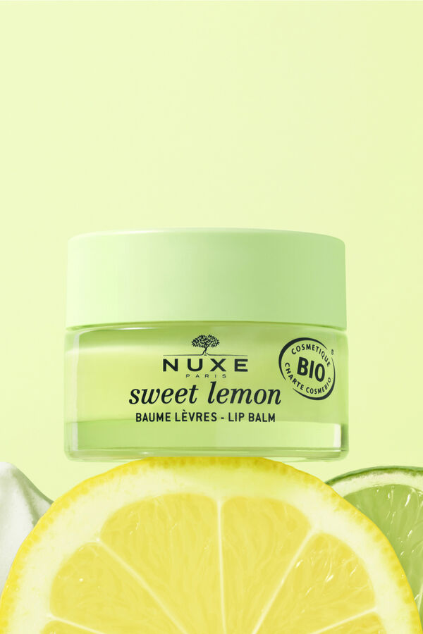 Nuxe B&aacute;lsamo labial hidratante con fragancia de merengue de lim&oacute;n Verde