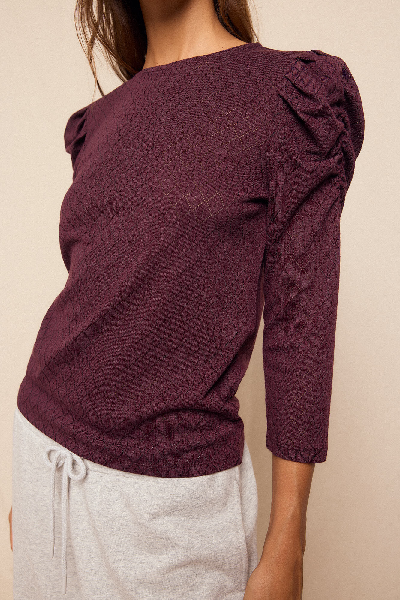 Slowlove Top estructura manga abullonada