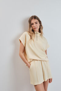 Dash and Stars Pantal&oacute;n corto ancho viscosa suave amarilla