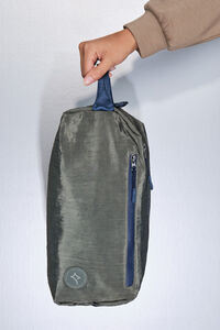 Dash and Stars Bolso bandolera nylon  kaki satinado