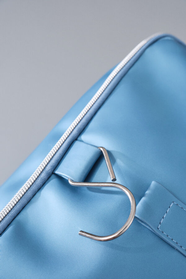 Dash and Stars Neceser engomado percha azul