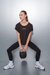 Dash and Stars Camiseta tejido extra suave negra