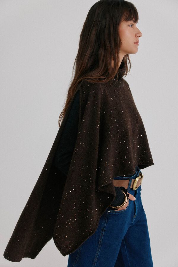 Hoss Intropia Nerea. Capa con lurex Marron