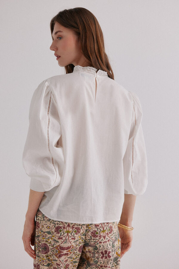 Hoss Intropia Cassia. Blusa rom&aacute;ntica Marfil