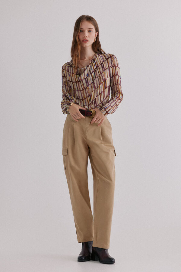 Hoss Intropia Piera. Pantal&oacute;n cargo Marfil