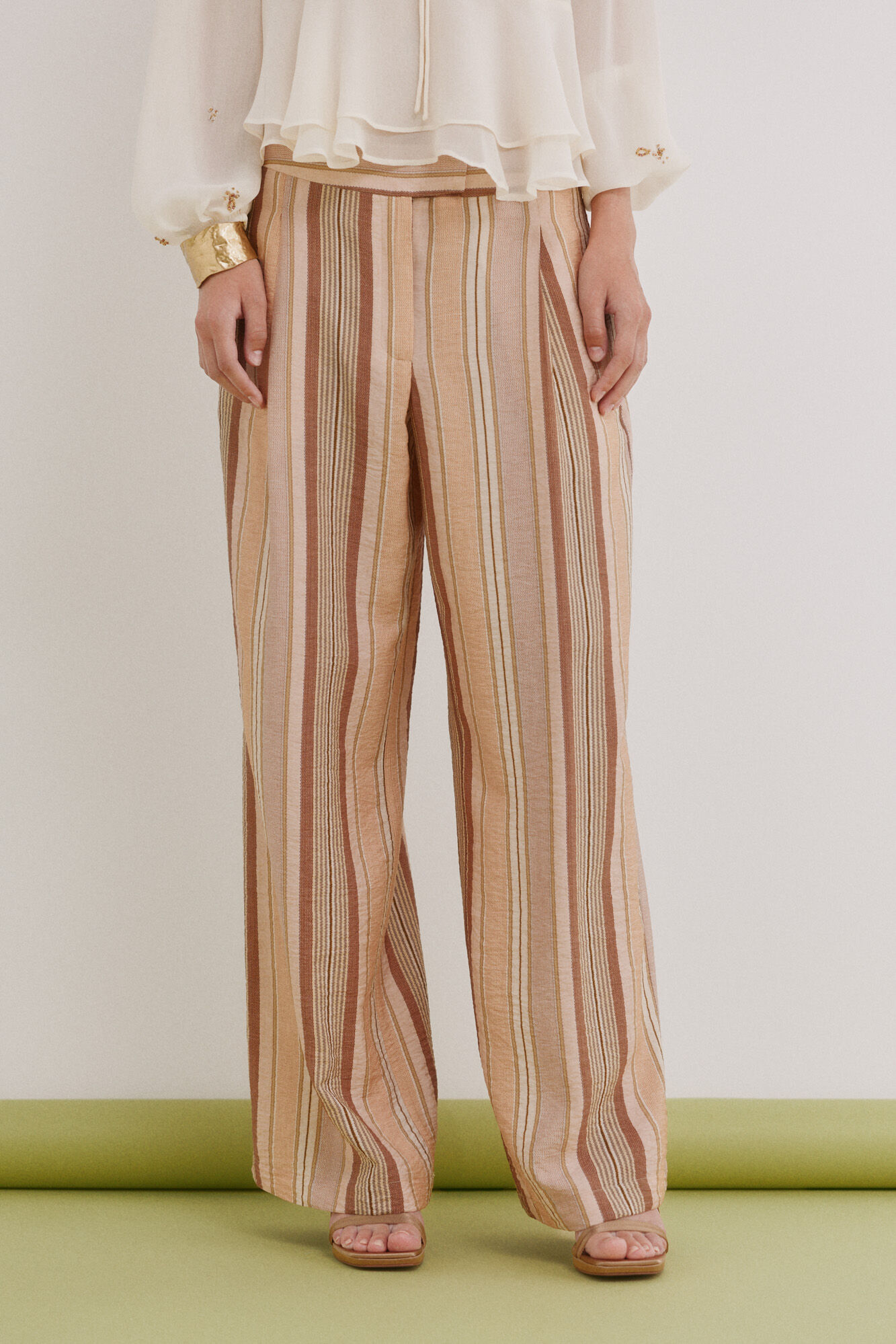 Hoss Intropia Palmina. Pantal&oacute;n de rayas