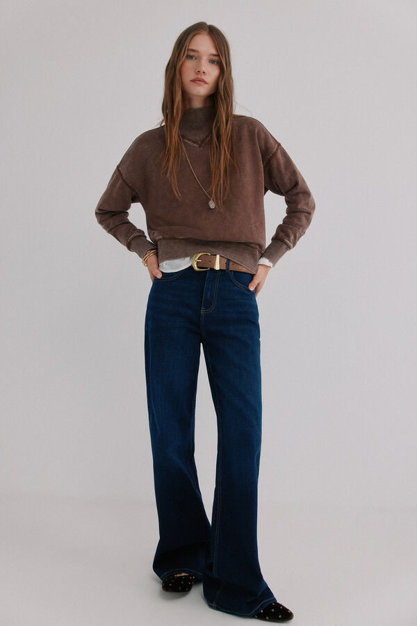 Hoss Intropia Manuela. Sudadera efecto lavado Marron