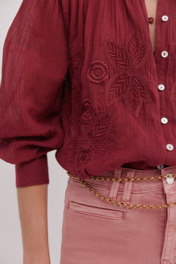 Hoss Intropia C&oacute;sima. Blusa bordados florales Rosa