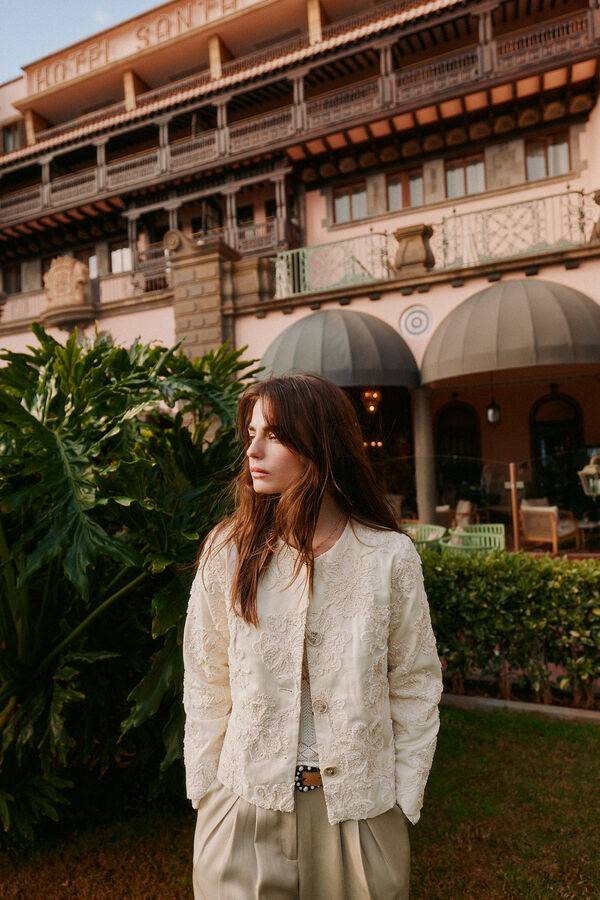 Hoss Intropia Eider. Chaqueta jacquard Marfil