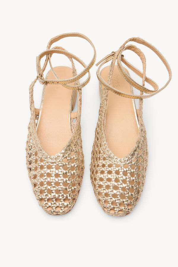 Hoss Intropia Maia. Bailarina piel trenzada tacon Dorado