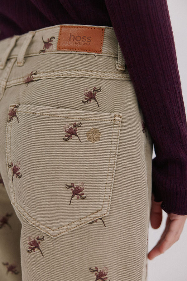 Hoss Intropia Bettina. Vaqueros bordados Marron